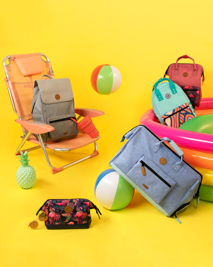 Shooting photo packshot créatif e-commerce en studio avec un décor